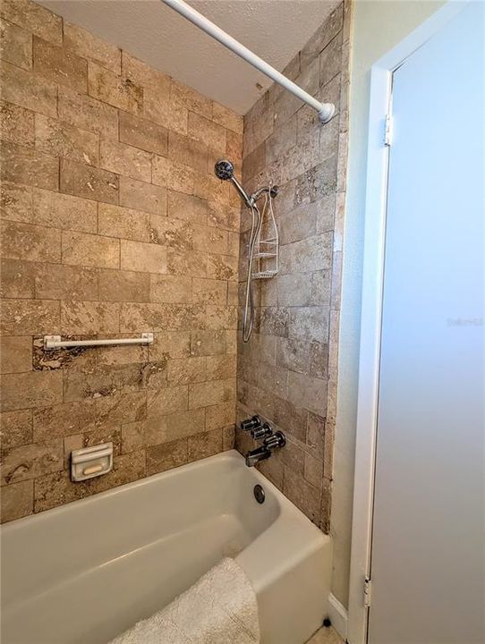 En Renta: $1,100 (1 camas, 1 baños, 421 Pies cuadrados)