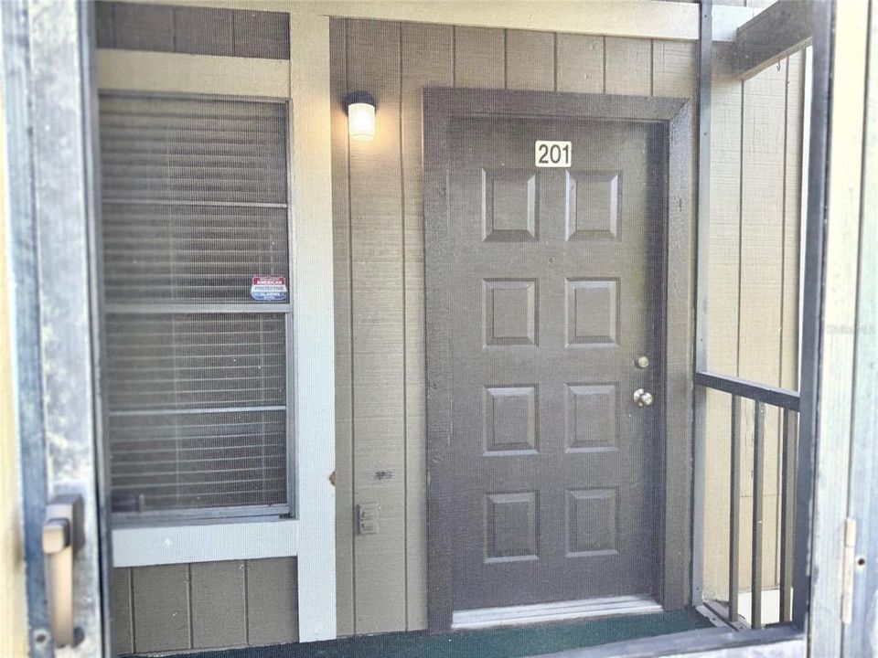 出租: $1,500 (2 贝兹, 2 浴室, 912 平方英尺)