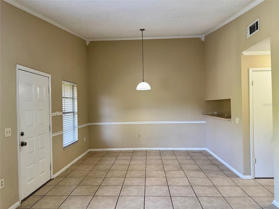 出租: $1,500 (2 贝兹, 2 浴室, 912 平方英尺)