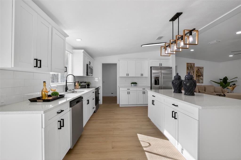 En Venta: $319,990 (4 camas, 2 baños, 2052 Pies cuadrados)