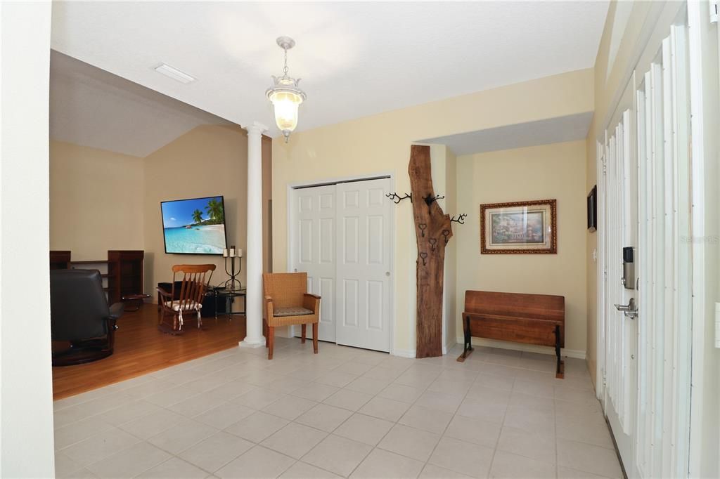 出租: $2,600 (3 贝兹, 2 浴室, 2869 平方英尺)