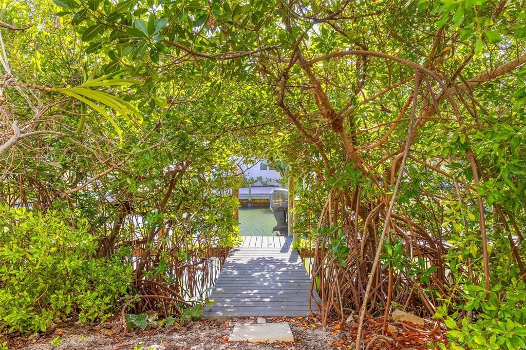 На продажу: $4,750,000 (4 спален, 4 ванн, 4039 Квадратных фут)