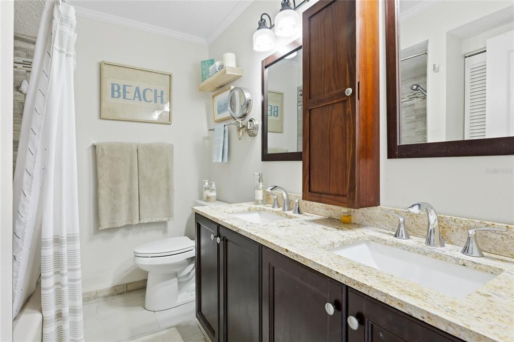 En Venta: $310,000 (2 camas, 2 baños, 1116 Pies cuadrados)