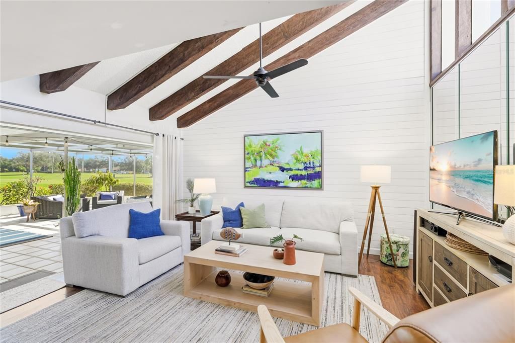 En Venta: $310,000 (2 camas, 2 baños, 1116 Pies cuadrados)