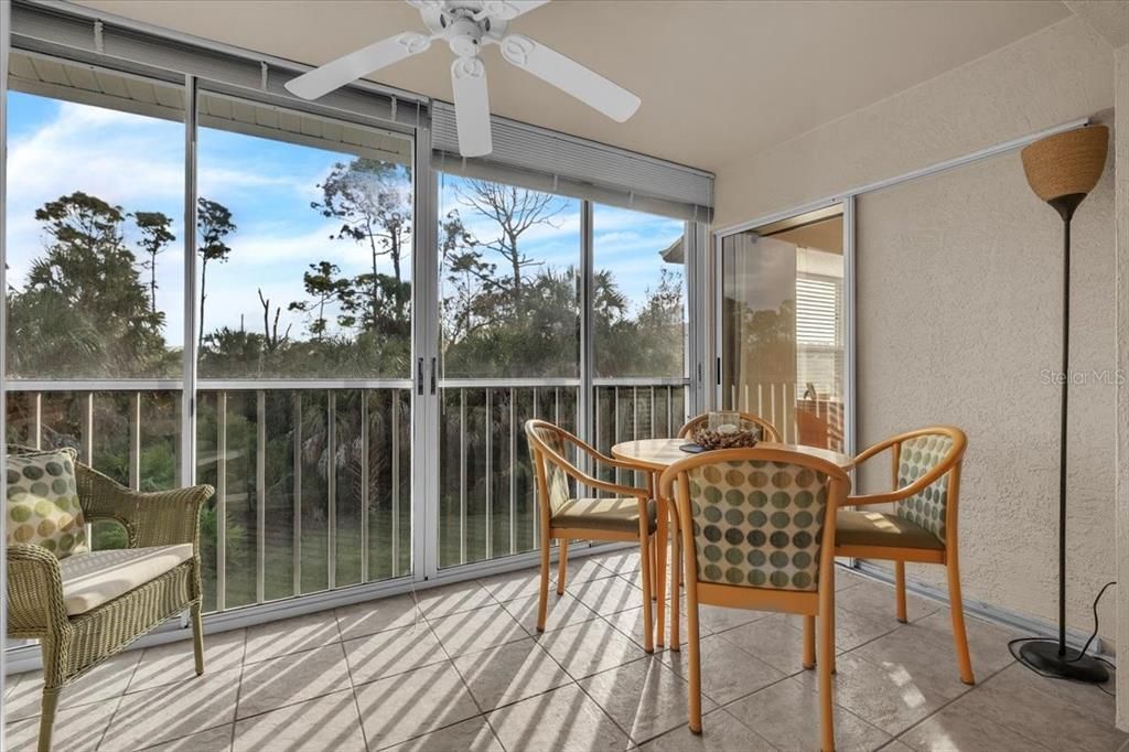 For Sale: $345,000 (2 beds, 2 baths, 1333 Square Feet)