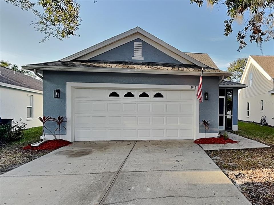 В аренду: $2,059 (4 спален, 2 ванн, 1784 Квадратных фут)