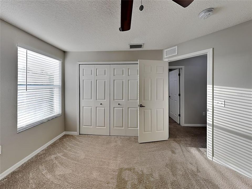 В аренду: $2,059 (4 спален, 2 ванн, 1784 Квадратных фут)