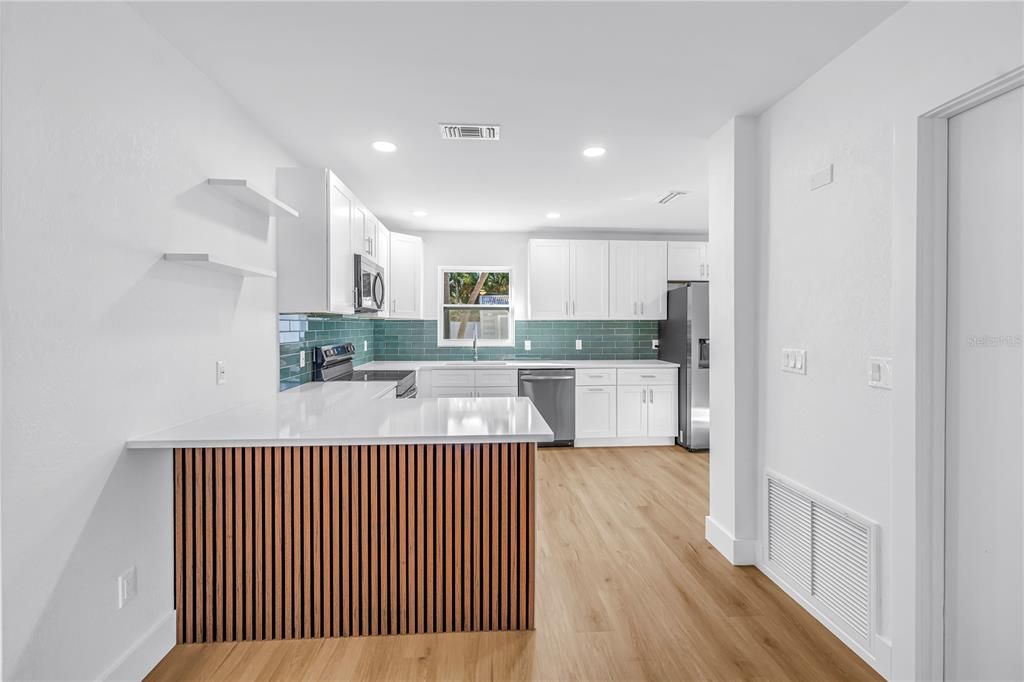 En Venta: $395,000 (3 camas, 1 baños, 1050 Pies cuadrados)