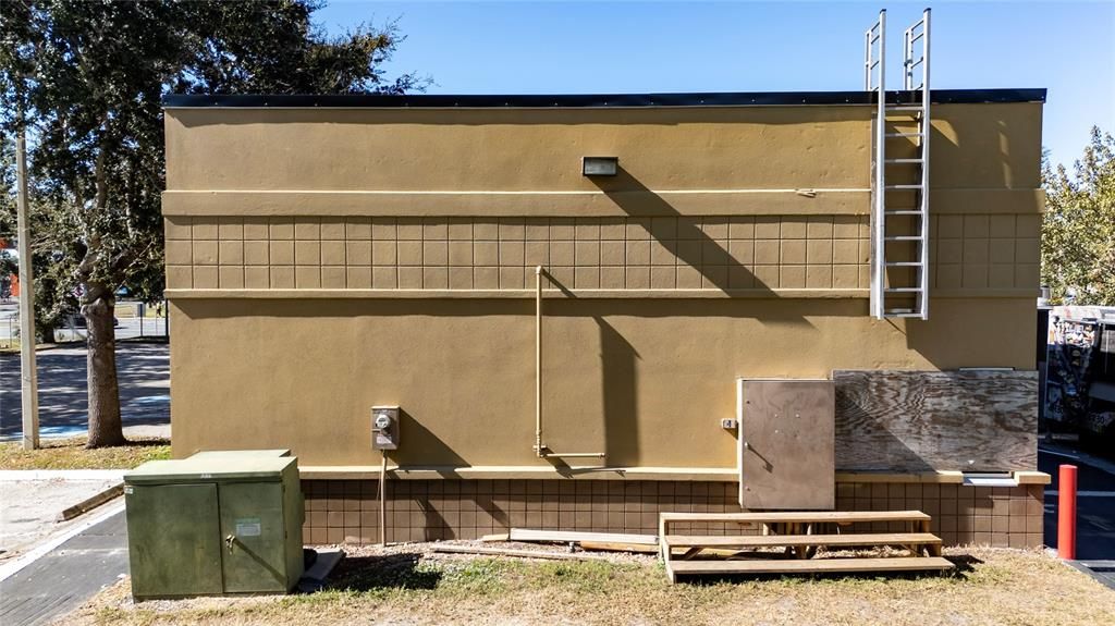 For Sale: $2,809 (0 beds, 0 baths, 3150 Square Feet)