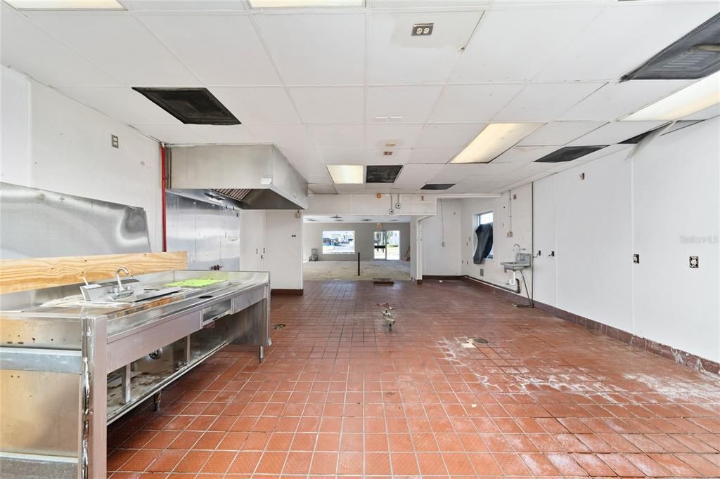 For Sale: $2,809 (0 beds, 0 baths, 3150 Square Feet)