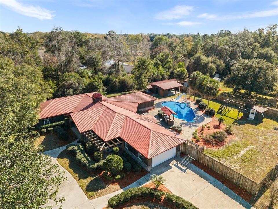 En Venta: $699,000 (4 camas, 3 baños, 3272 Pies cuadrados)