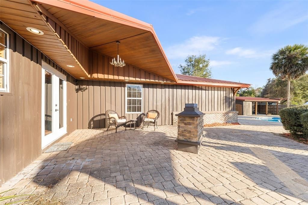 En Venta: $699,000 (4 camas, 3 baños, 3272 Pies cuadrados)