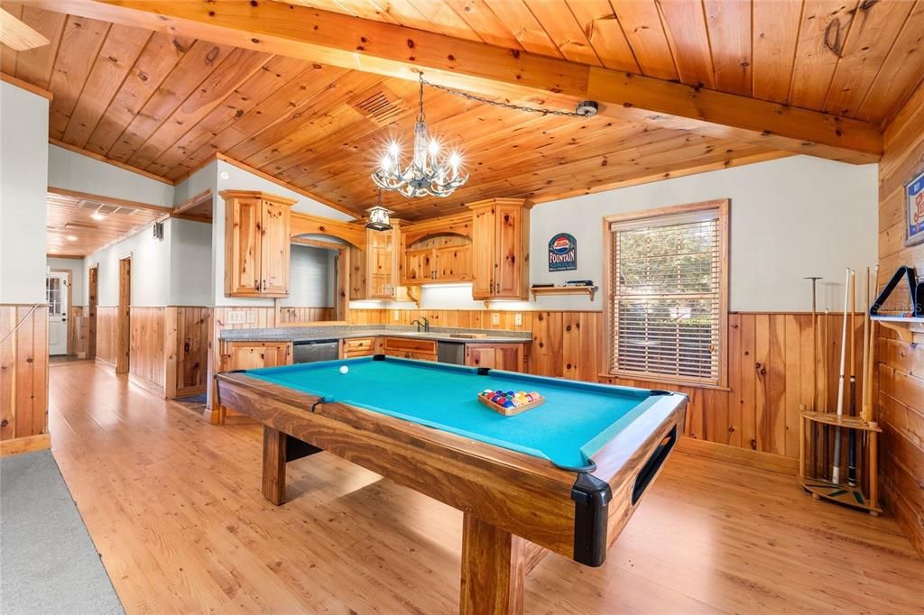 En Venta: $699,000 (4 camas, 3 baños, 3272 Pies cuadrados)