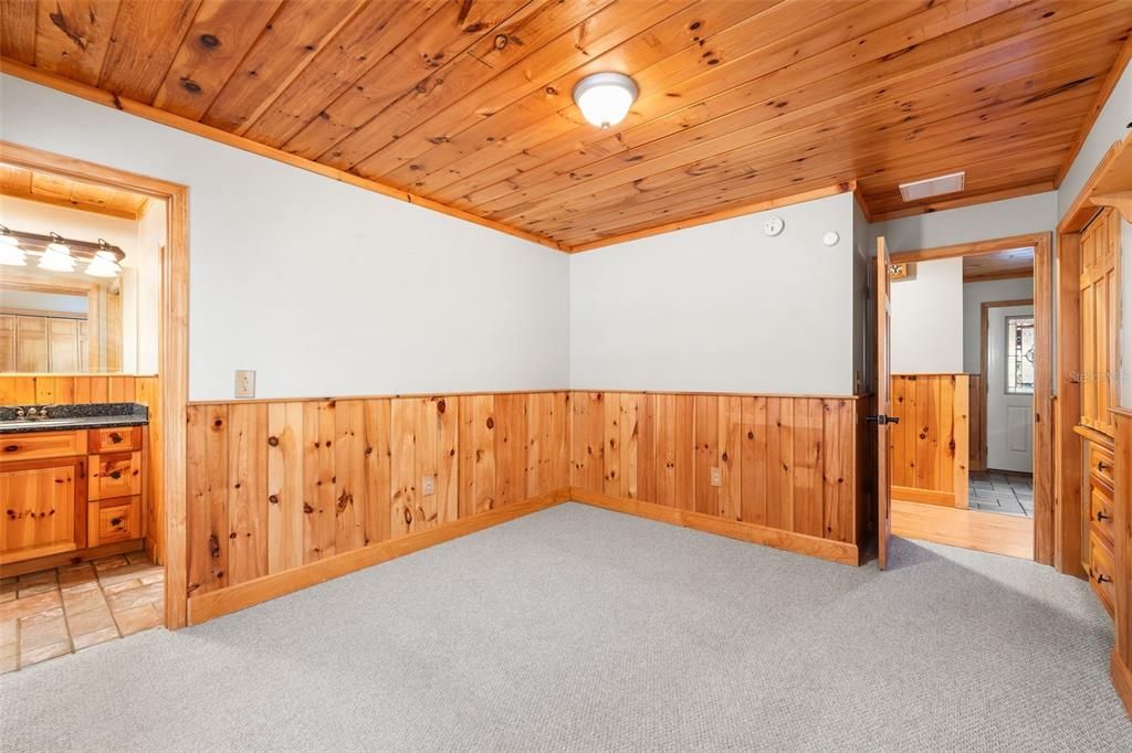 En Venta: $699,000 (4 camas, 3 baños, 3272 Pies cuadrados)