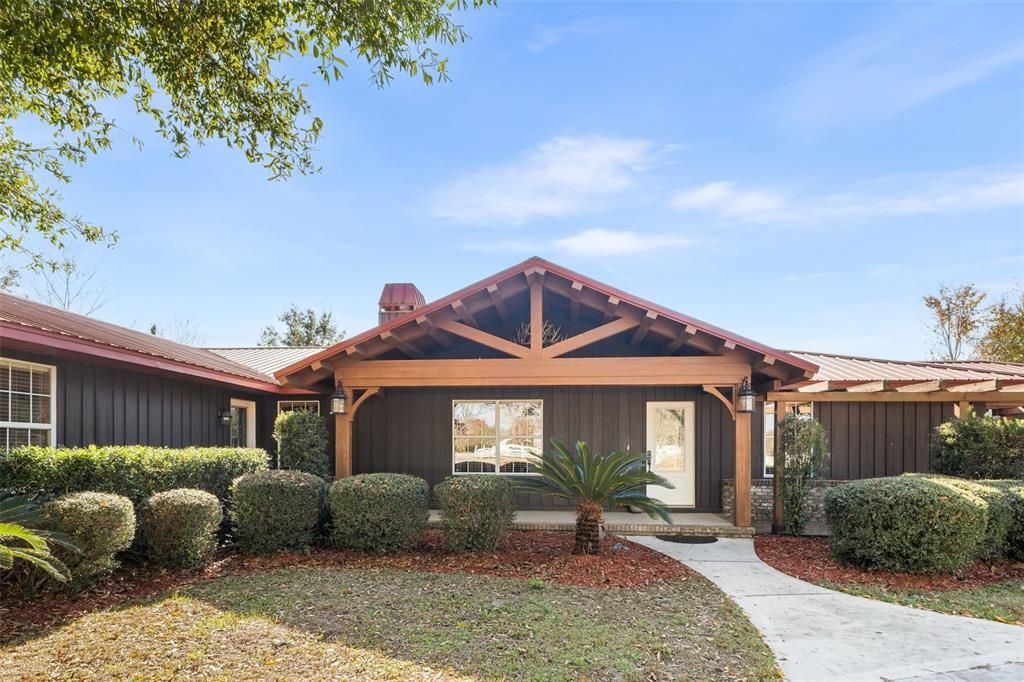 En Venta: $699,000 (4 camas, 3 baños, 3272 Pies cuadrados)