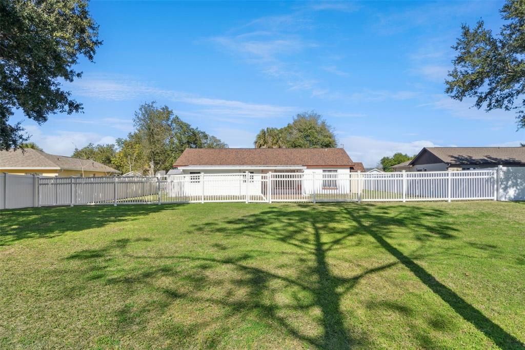 На продажу: $315,000 (3 спален, 2 ванн, 1311 Квадратных фут)