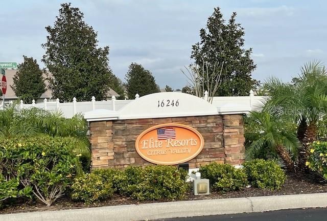 For Sale: $180,000 (1 beds, 1 baths, 396 Square Feet)