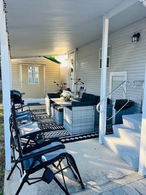 For Sale: $180,000 (1 beds, 1 baths, 396 Square Feet)