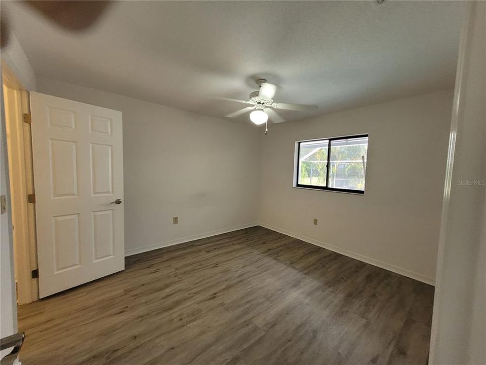 For Rent: $2,300 (3 beds, 2 baths, 1705 Square Feet)