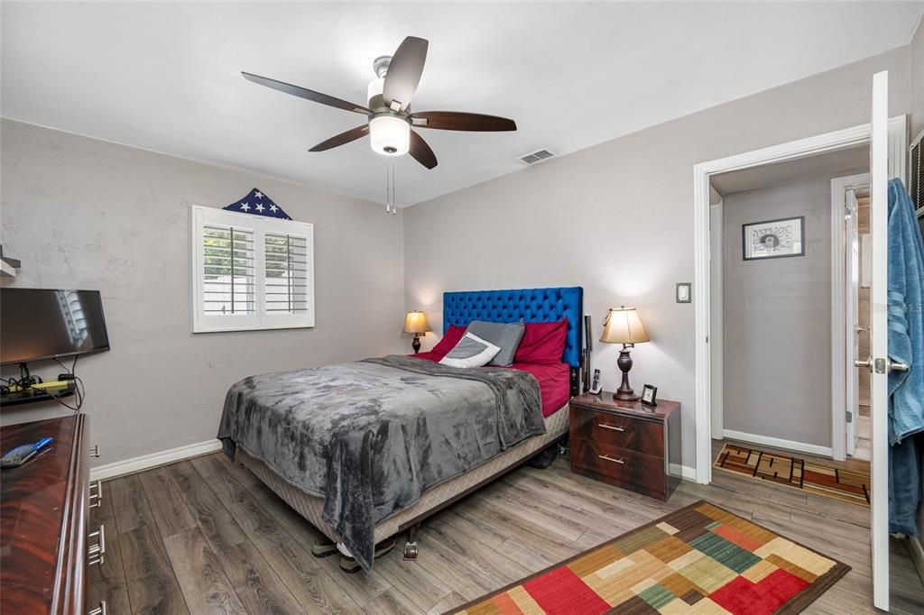 En Venta: $395,000 (2 camas, 1 baños, 1100 Pies cuadrados)