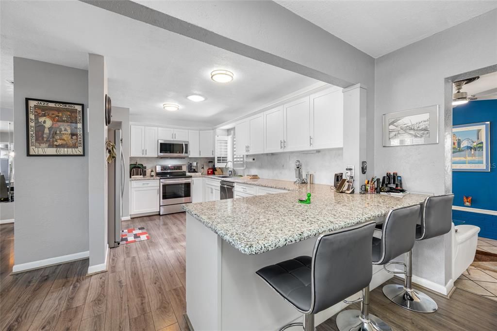 En Venta: $395,000 (2 camas, 1 baños, 1100 Pies cuadrados)