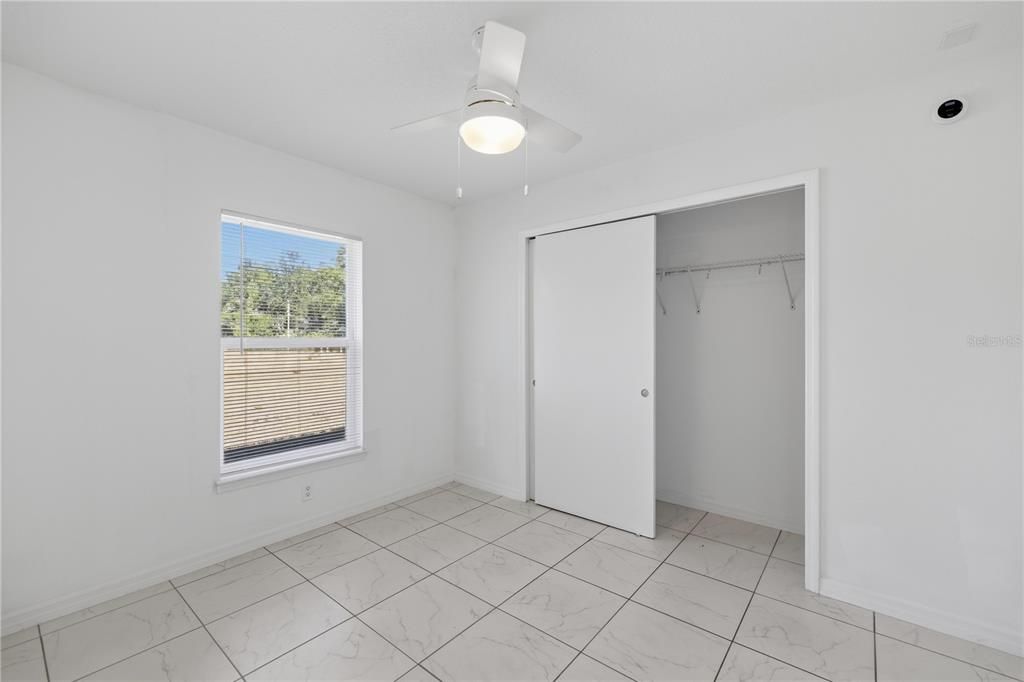 For Sale: $375,000 (3 beds, 2 baths, 1327 Square Feet)