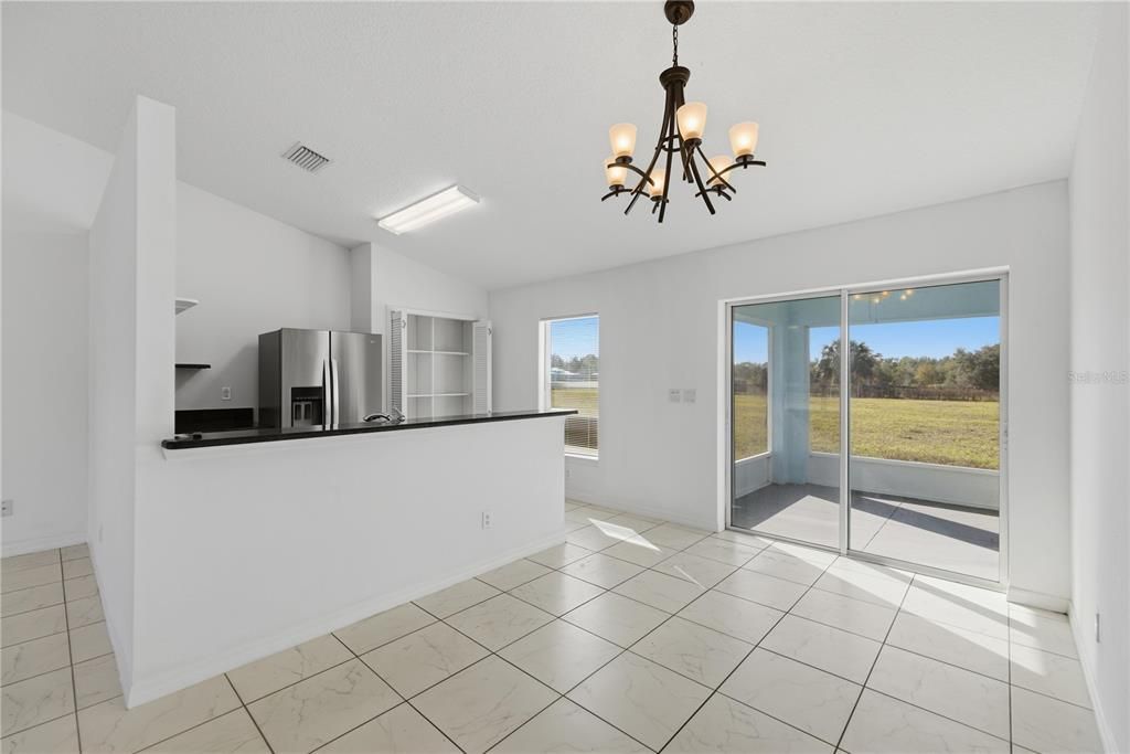 For Sale: $375,000 (3 beds, 2 baths, 1327 Square Feet)