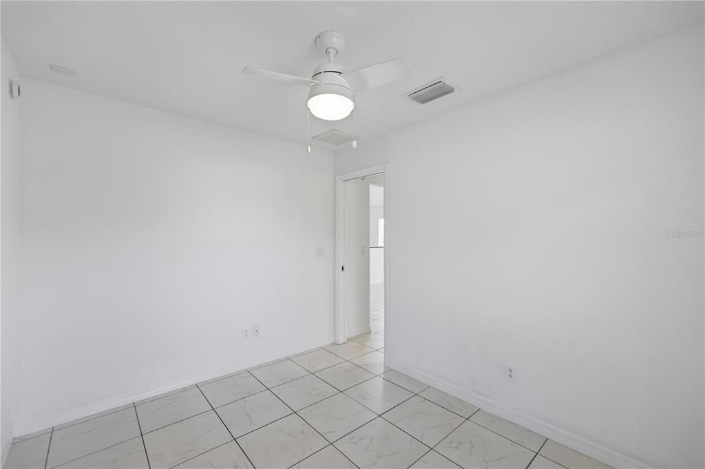 For Sale: $375,000 (3 beds, 2 baths, 1327 Square Feet)