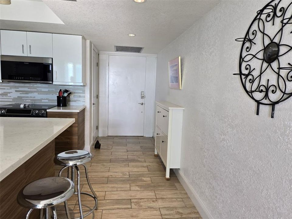 For Rent: $3,500 (2 beds, 2 baths, 1450 Square Feet)