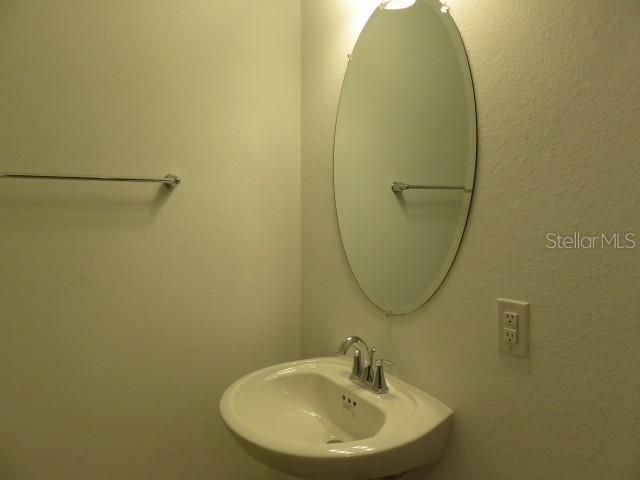 В аренду: $2,250 (3 спален, 2 ванн, 1881 Квадратных фут)