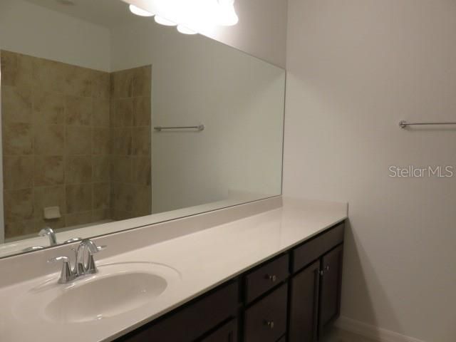 В аренду: $2,250 (3 спален, 2 ванн, 1881 Квадратных фут)