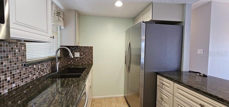 For Rent: $1,700 (2 beds, 2 baths, 1050 Square Feet)