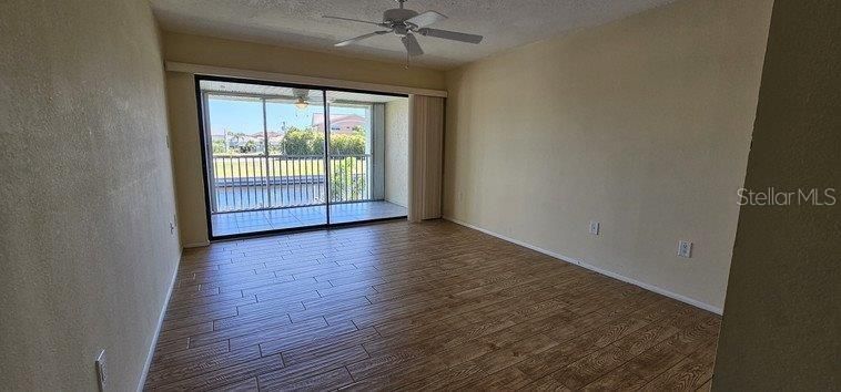 For Rent: $1,700 (2 beds, 2 baths, 1050 Square Feet)