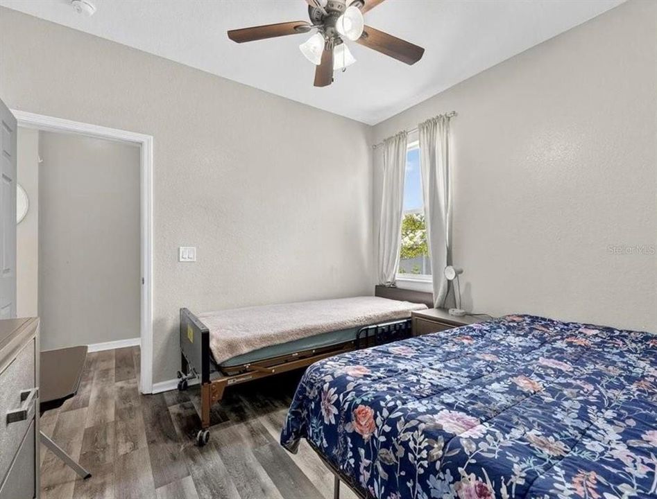 En Renta: $3,149 (4 camas, 3 baños, 2269 Pies cuadrados)