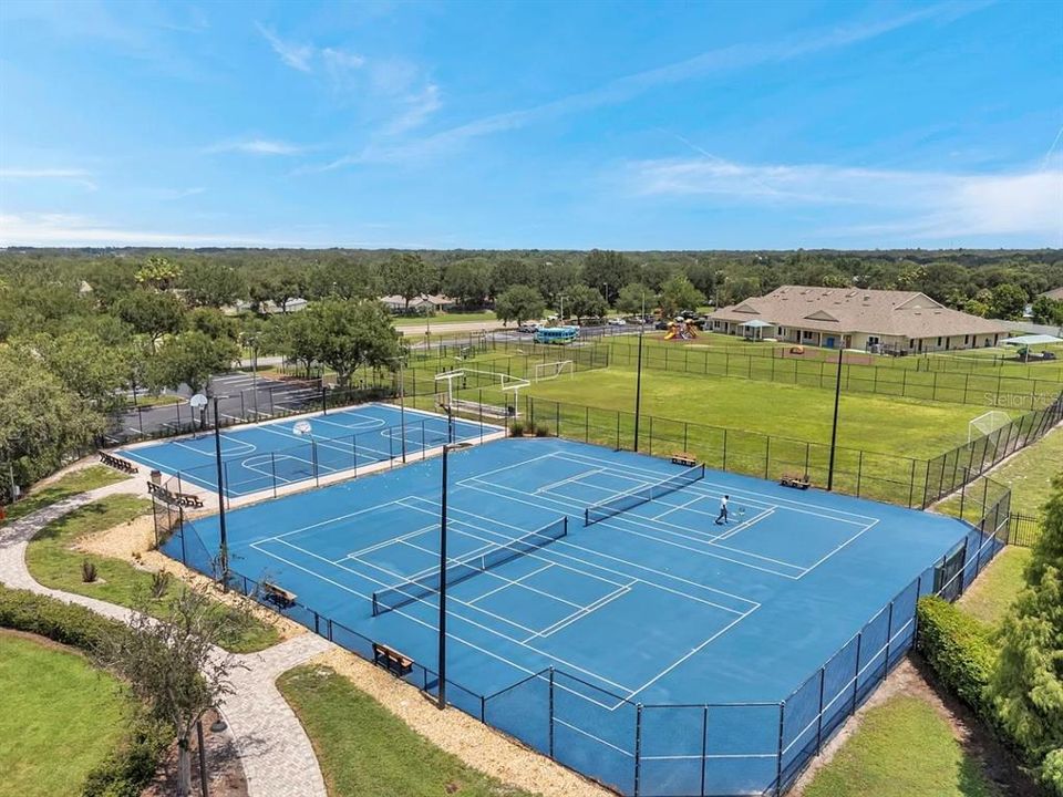 En Renta: $3,149 (4 camas, 3 baños, 2269 Pies cuadrados)