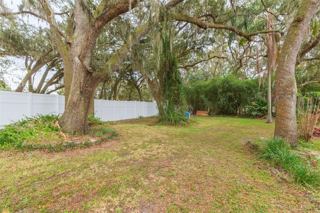 For Sale: $249,900 (3 beds, 2 baths, 1568 Square Feet)