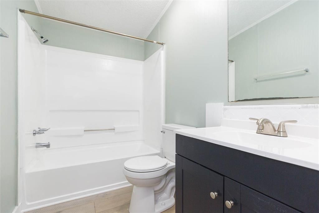 For Sale: $249,900 (3 beds, 2 baths, 1568 Square Feet)