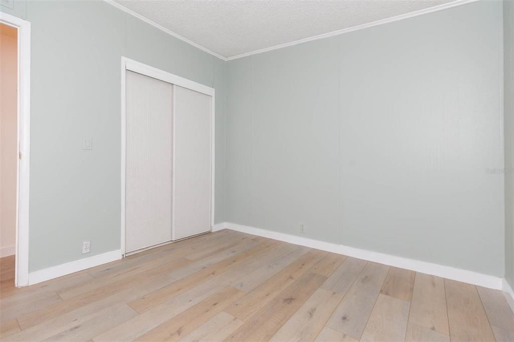 For Sale: $249,900 (3 beds, 2 baths, 1568 Square Feet)