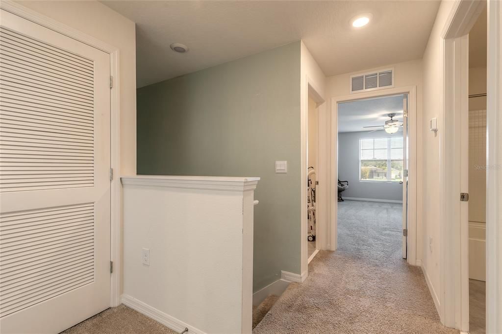 For Sale: $358,500 (3 beds, 2 baths, 1672 Square Feet)