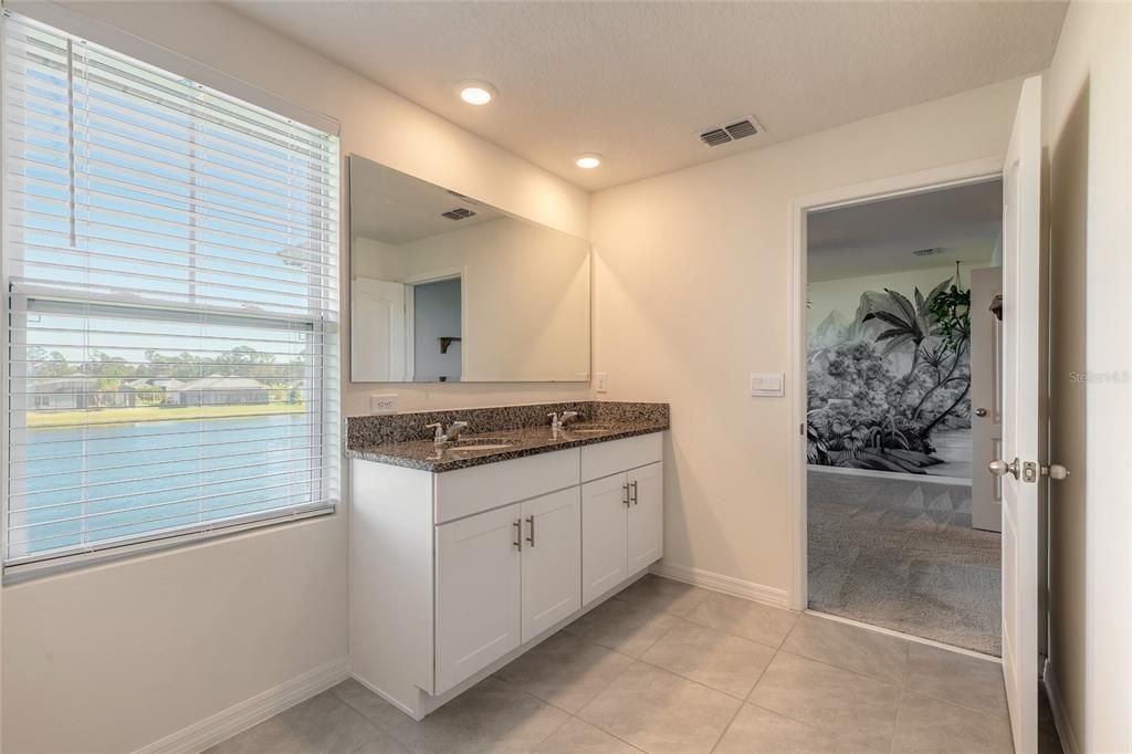 For Sale: $358,500 (3 beds, 2 baths, 1672 Square Feet)