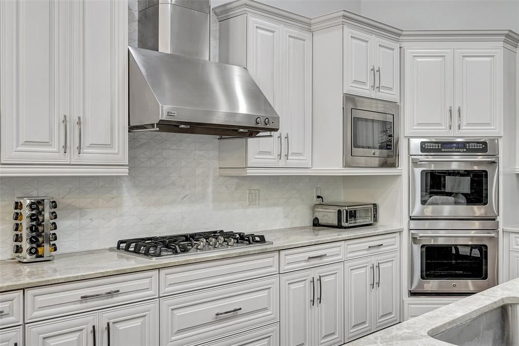 En Venta: $1,449,000 (3 camas, 3 baños, 3295 Pies cuadrados)