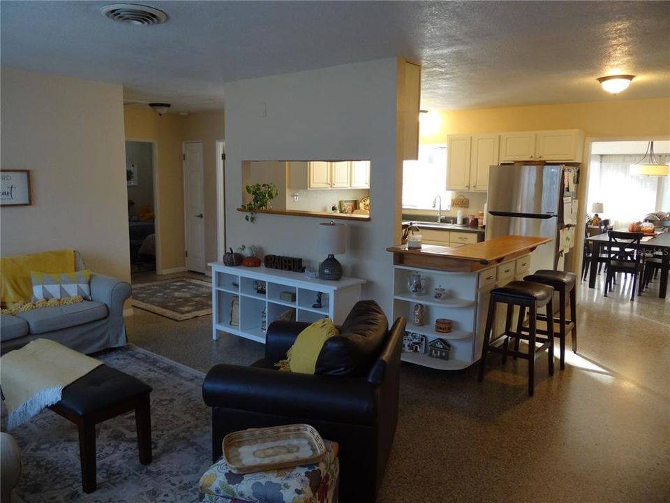 En Renta: $2,500 (3 camas, 2 baños, 1552 Pies cuadrados)