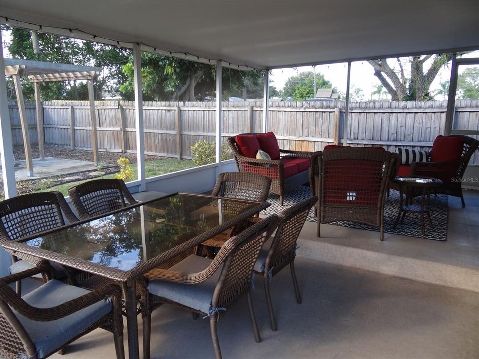 En Renta: $2,500 (3 camas, 2 baños, 1552 Pies cuadrados)