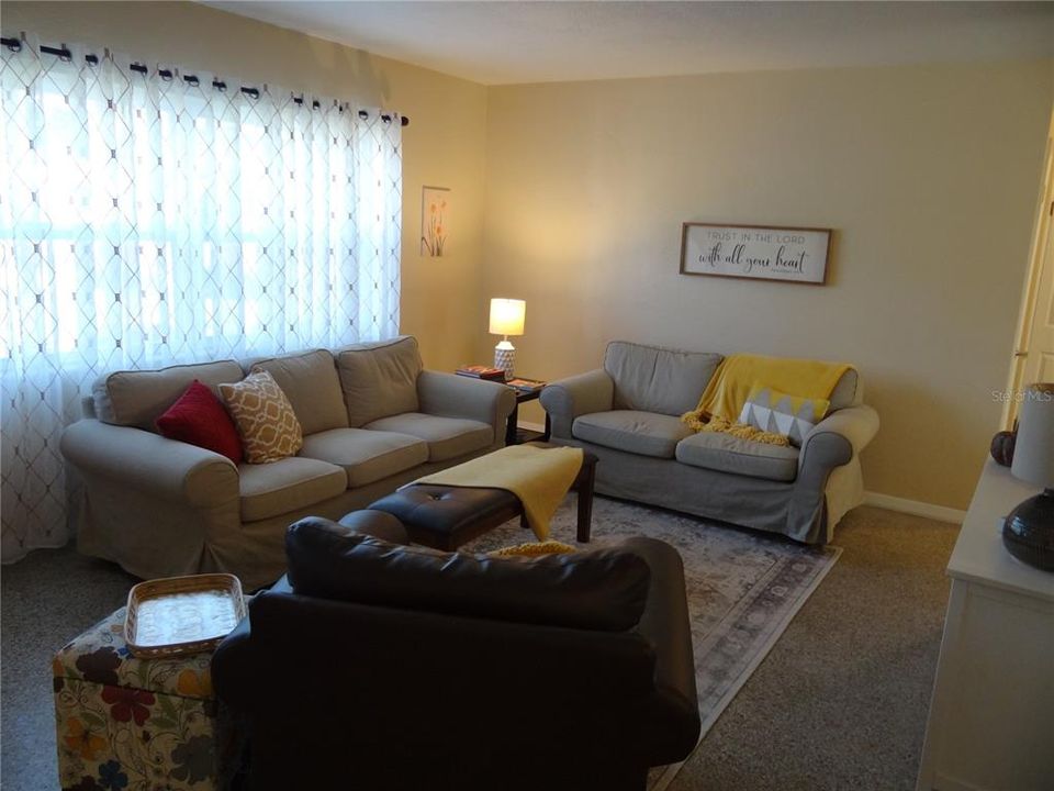 En Renta: $2,500 (3 camas, 2 baños, 1552 Pies cuadrados)