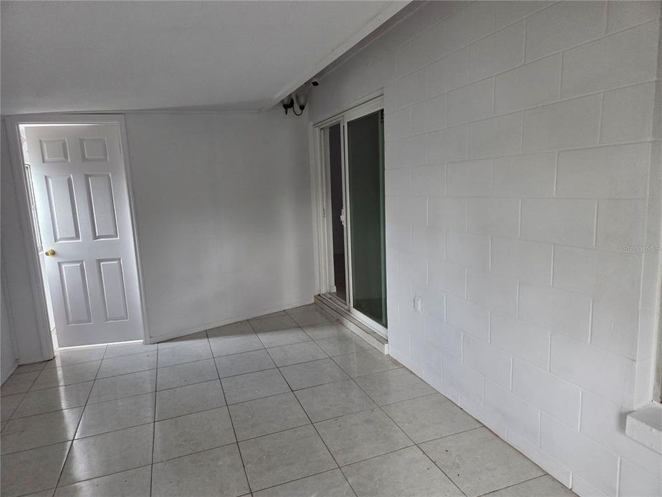 En Renta: $2,000 (3 camas, 2 baños, 1584 Pies cuadrados)