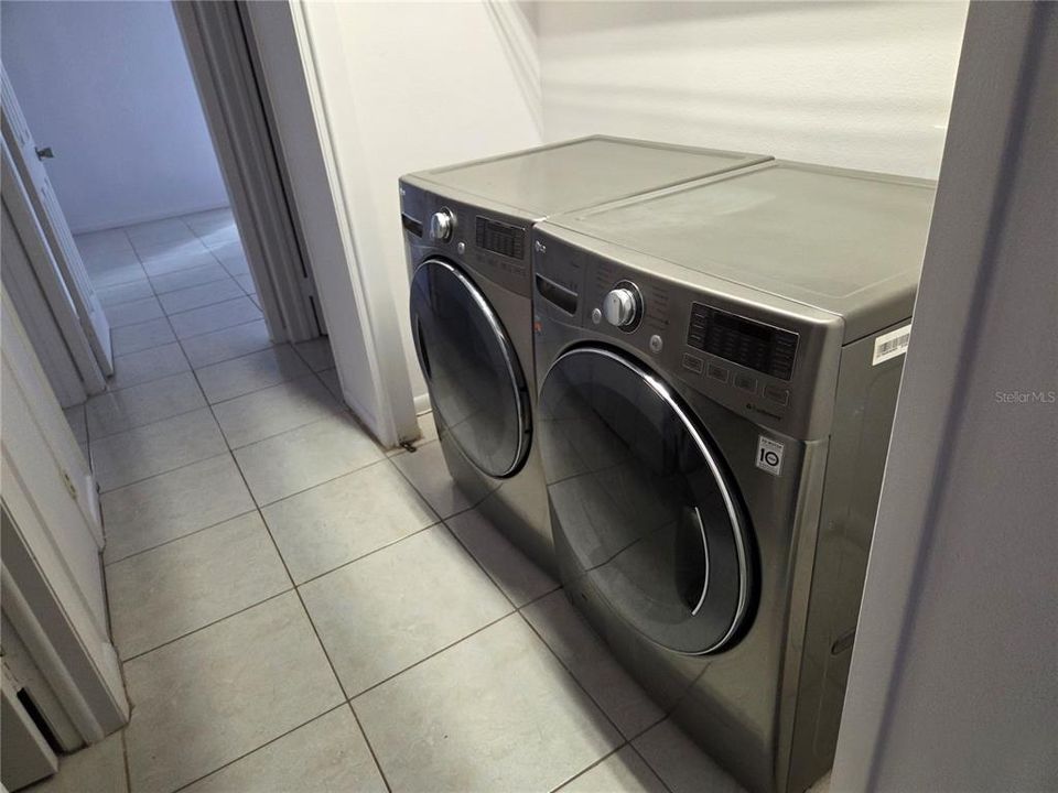 En Renta: $2,000 (3 camas, 2 baños, 1584 Pies cuadrados)