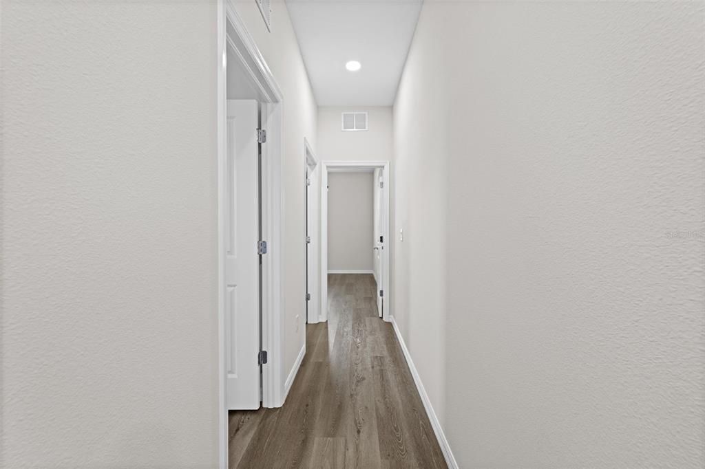 待售: $275,000 (3 贝兹, 2 浴室, 1550 平方英尺)