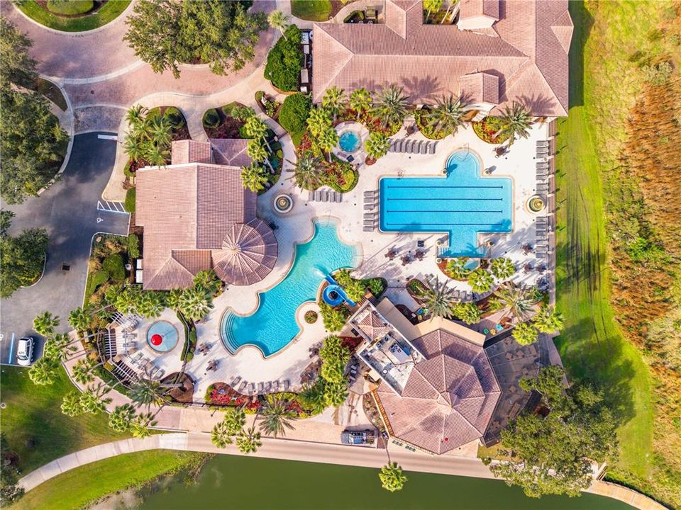 For Sale: $550,000 (4 beds, 3 baths, 2724 Square Feet)