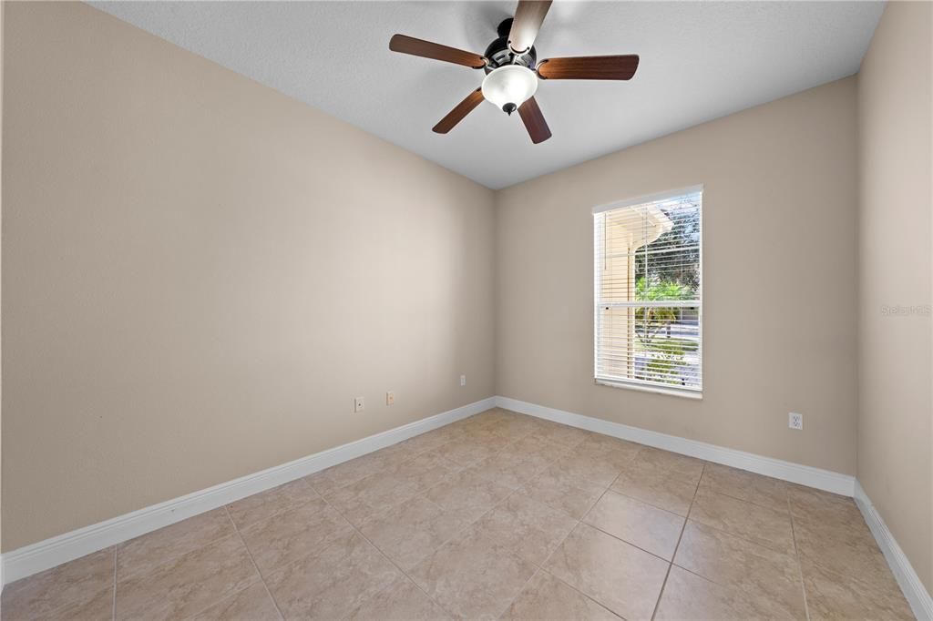 For Sale: $550,000 (4 beds, 3 baths, 2724 Square Feet)