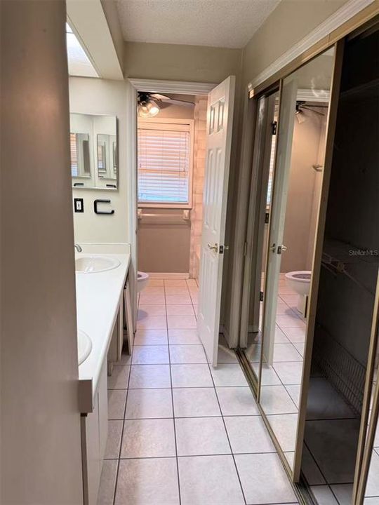 For Sale: $185,000 (3 beds, 2 baths, 1117 Square Feet)